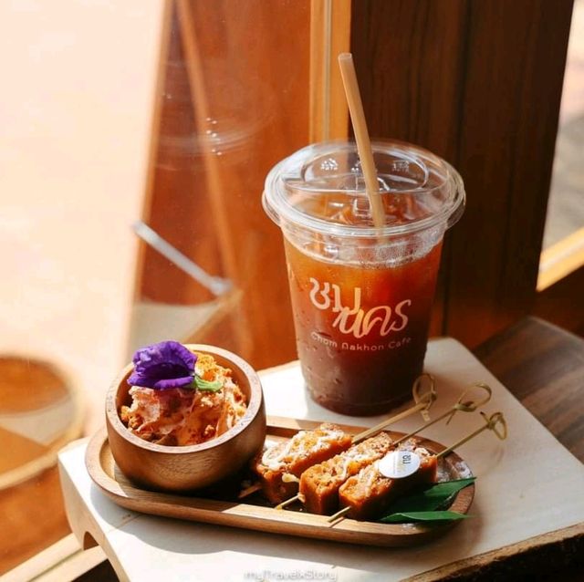 ชมนคร คาเฟ่ Chom Nakhon Cafe (Specialty)