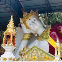 วัดพระธาตุดอยเวียงชัยมงคล