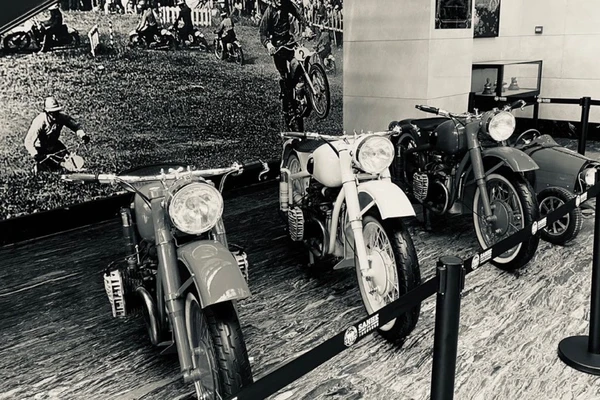 Sanhe classic Car Museum | Trip.com Chengdu Travelogues