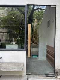 ตามหาคาเฟ่บนปกหนังสือ 100 Best Design Cafes 