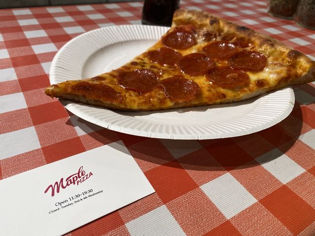 東京・台東区。路地裏グルメ『Maple Pizza』