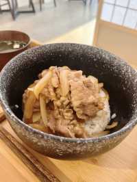 肚餓啦～🌸一邊賞櫻一邊用美食慰藉心靈 🍱