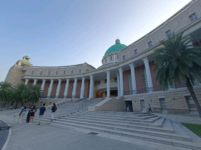 『亞洲大學』