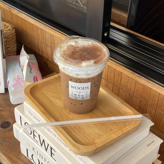 ร้านกาแฟในสวนสุดชิล WOODS Coffee