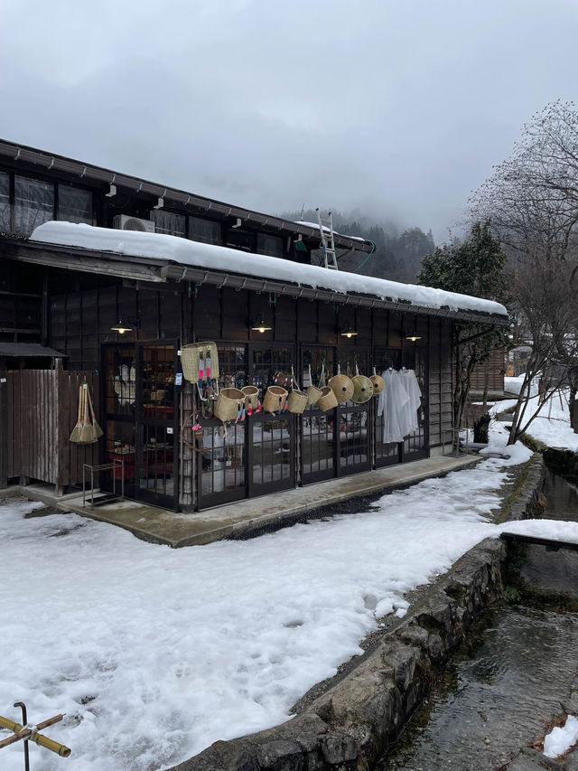 白川鄉合掌村｜世界文化遺產、征服日本的童話世界！🥰