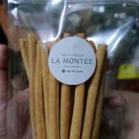 La Montee Bakery and Cafe