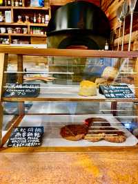 「NSFW Pizza & Coffee」不想上班的一起耍廢