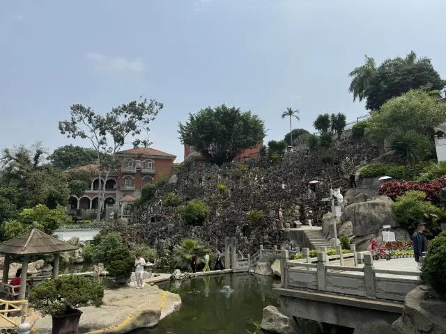 Shuzhuang Garden: A Dreamy Fairyland Amidst the Flowers.