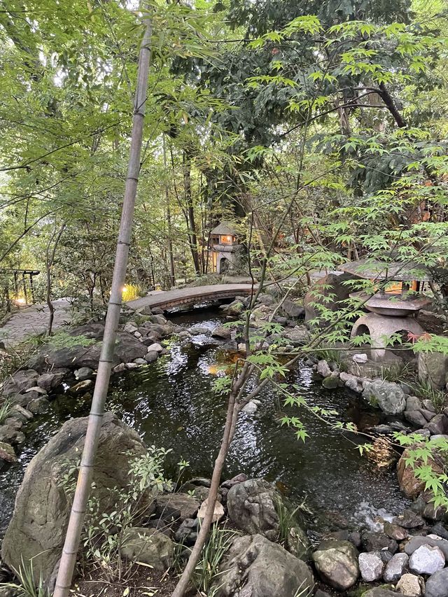 【京都】アカガネリゾートの美しい建築と庭園