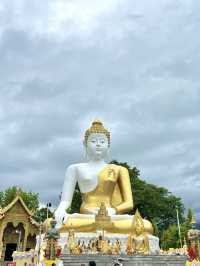 วัดพระธาตุดอยคำ Wat Phrathat Doi Kham