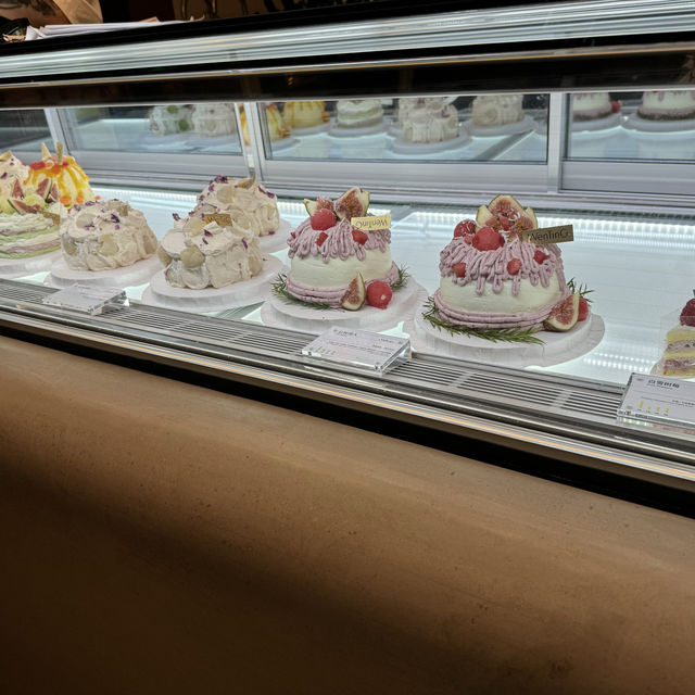 Wenting tea shop and sweets ( relaxing)