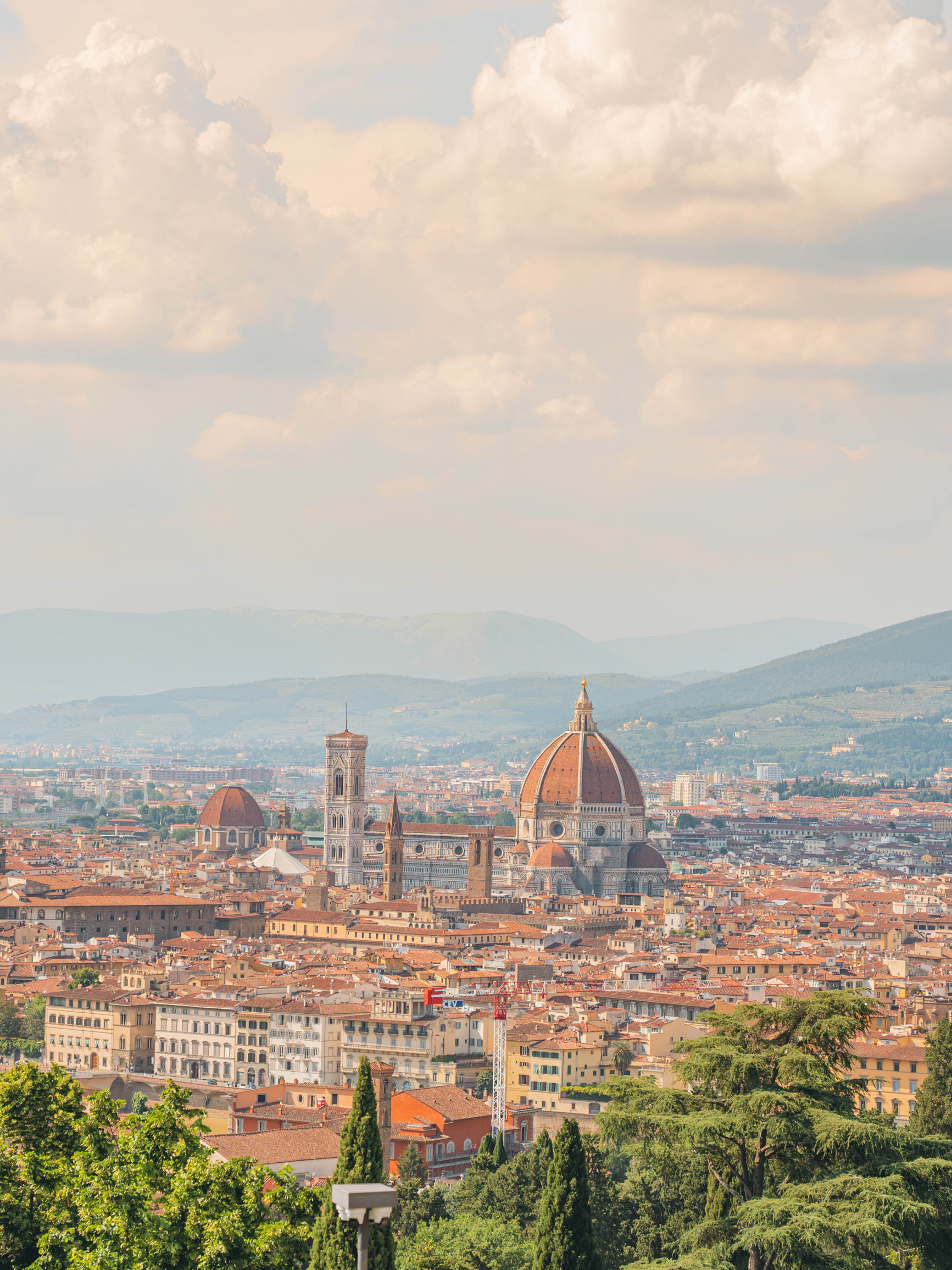 フィレンツェ　街並み フィレンツェの街並み | ネイエ
