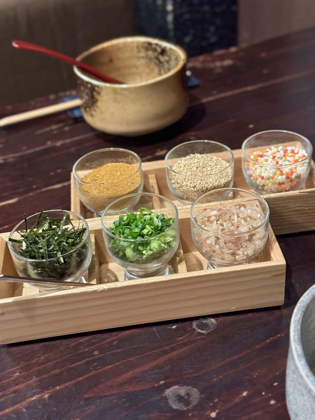【京都/祇園】贅沢感が味わえる名物こぼし肉ひつまぶし