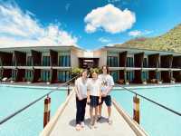 รีสอตวิวร้อยล้านริมทะเลปราณบุรี