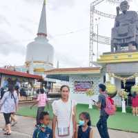 ไหว้พระขอพ่อท่านคล้ายวาจาสิทธิ์
