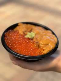 熱海昭和商店街，必吃海鮮山頂丼  