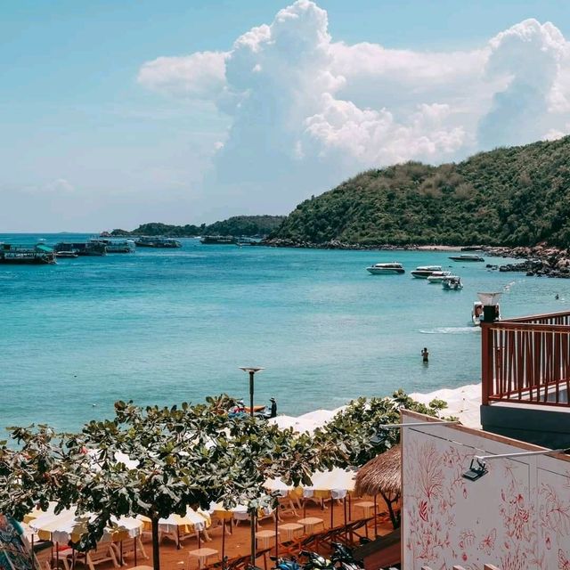 Ennkai Koh-Larn Eatery & Bar ⛱✨