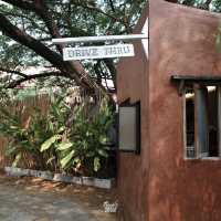 คาเฟ่ที่บรรยากาศสุดแสนจะโฮมมี่ที่ จ.สระบุรี…