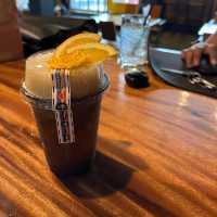 “De-void Cafe&Bar”