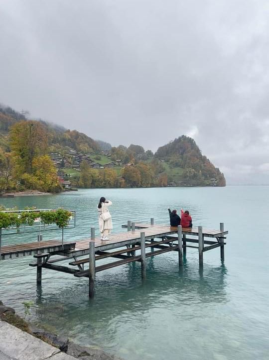 ชมความงามทะเลสาบ Brienz และหมู่บ้าน Iseltwald