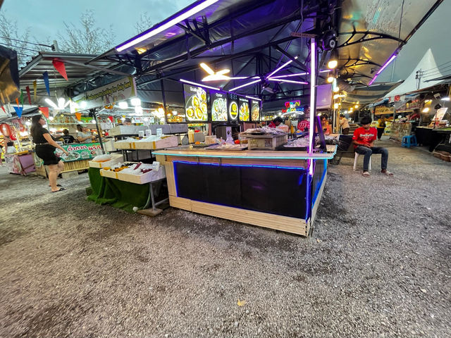 Aonang night market