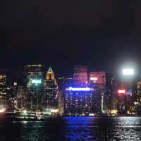 百萬夜景就在香江維多利亞港