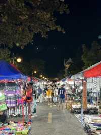 LUANG PRABANG NIGHT MARKET - Laos