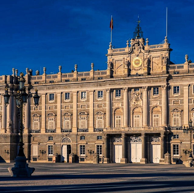 🇪🇸 Discover Majestic European Architecture at Madrid’s Royal Palace