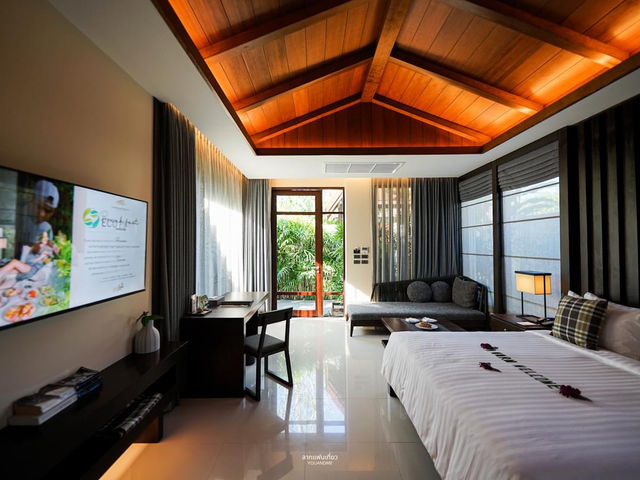 Khanom Beach Resort & Spa นครศรีธรรมราช