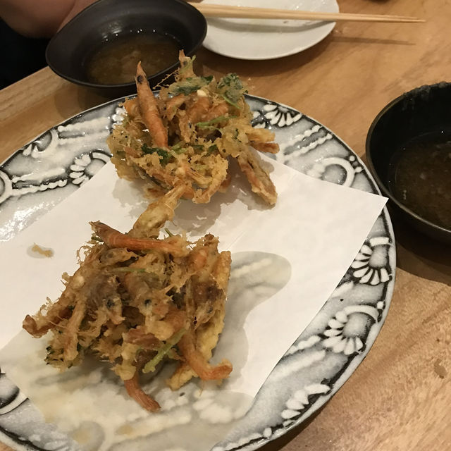 駐車場跡地にできた小料理屋さん