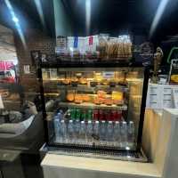 นั่งชิลๆๆที่☕️ Airi coffee (ไอริคอฟฟี่)เดอะเบลล์ 