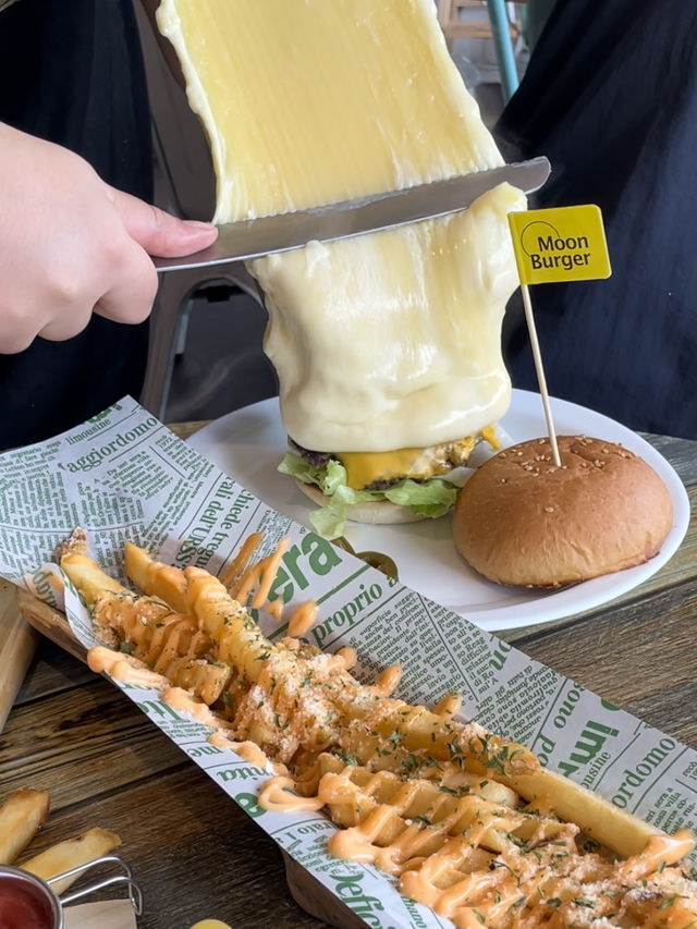 부산여행 달맞이길에서 맛보는 치즈 폭포 버거 🍔🍔