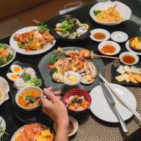 Buffet จัดหนัก!! อร่อยครบที่ Atelier โรงแรมฮิลตั้น