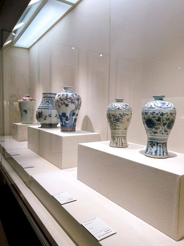 Exploring the Cultural Treasures of Hangzhou Museum
