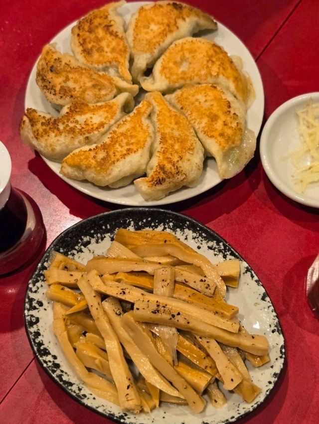 【札幌】リピ確定！絶品の餃子