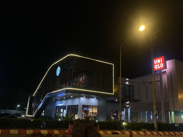 Hatyai Village ศูนย์รวมช้อปปิ้งใหญ่สุดในหาดใหญ่