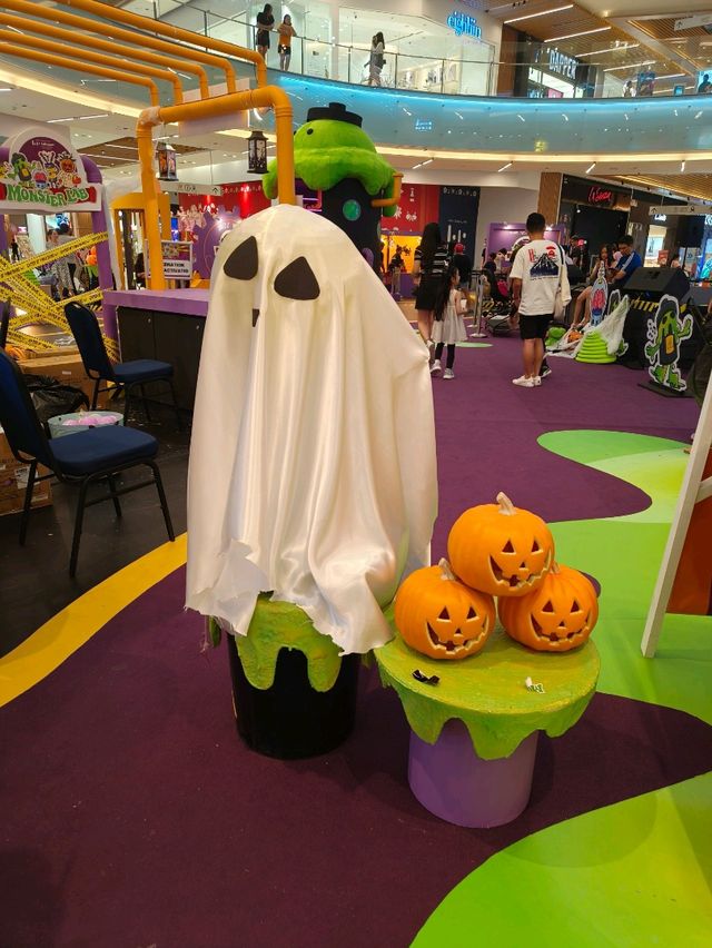 Joyful Halloween Festival at LaLaport Mall