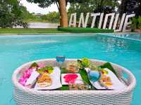ดิ แอนธีค ริเวอร์ไซด์ The Antique Riverside