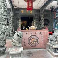 👍 สถาปัตยกรรมแบบจีนที่งดงาม Yap Temple