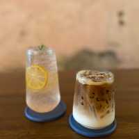  Ling Chen Cafe 