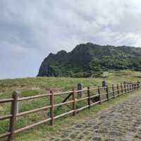 🇰🇷 Volcanic Vistas: The Journey Up to Seongsan Ilchulbong