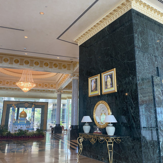 🇧🇳世界に２つだけの７つ星ホテル‼️ブルネイ・ダルサラーム/The Empire Brunei
