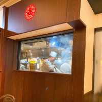 【成田空港】モチモチ❤️空港関係者御用達の刀削麺✨