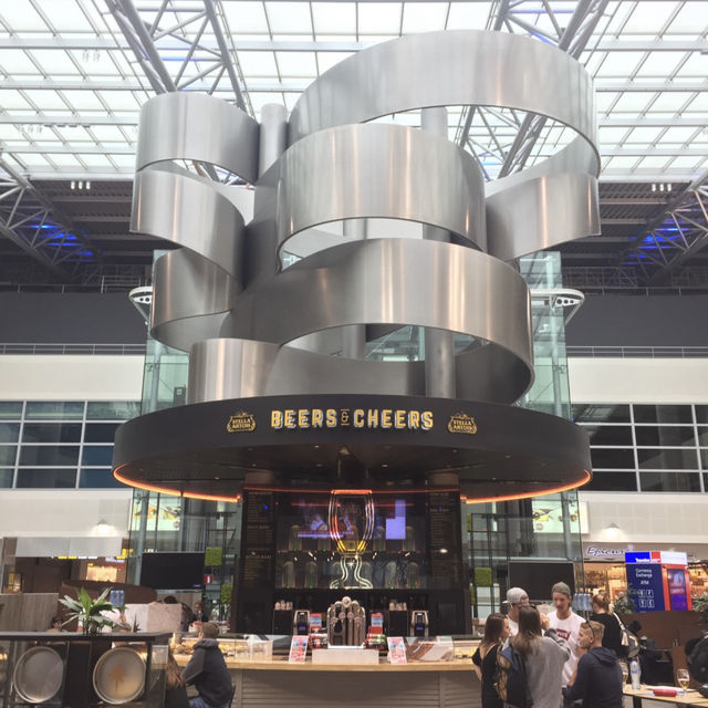 布魯塞爾機場：通往歐洲心臟的門戶 ✈️🌍