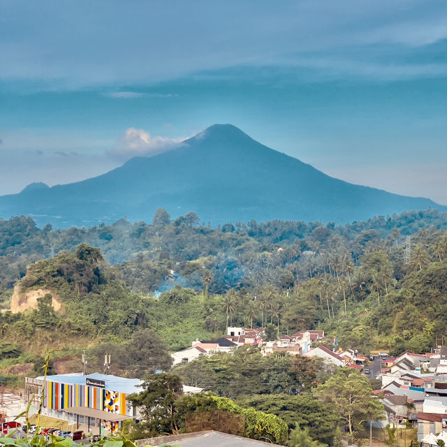 Sacred Serenity: A Scenic Journey to Manado’s Iconic Jesus Monument