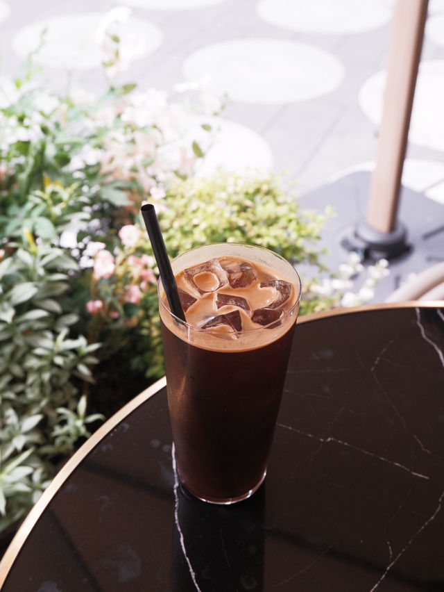 𖤣𖤥深圳Cafe｜牛油果綠露天花園西餐廳  