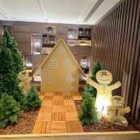 โรงแรม Marriott สุขุมวิท  Merry 🎄สีเขียว