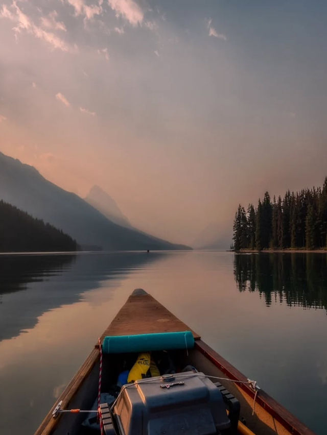 Kayaking in Jasper National Park 🛶