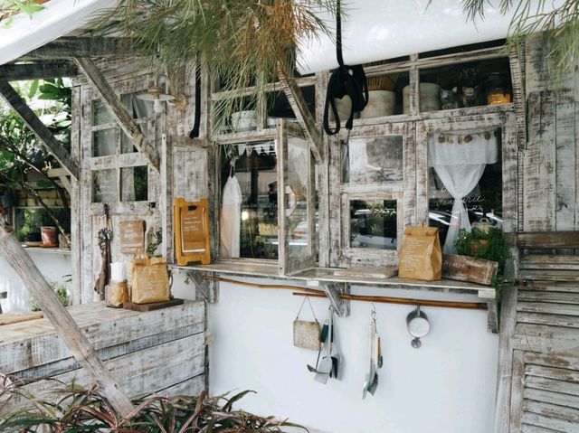 The Barn Brasserie คาเฟ่ย่านบางกรวย นนทบุรี