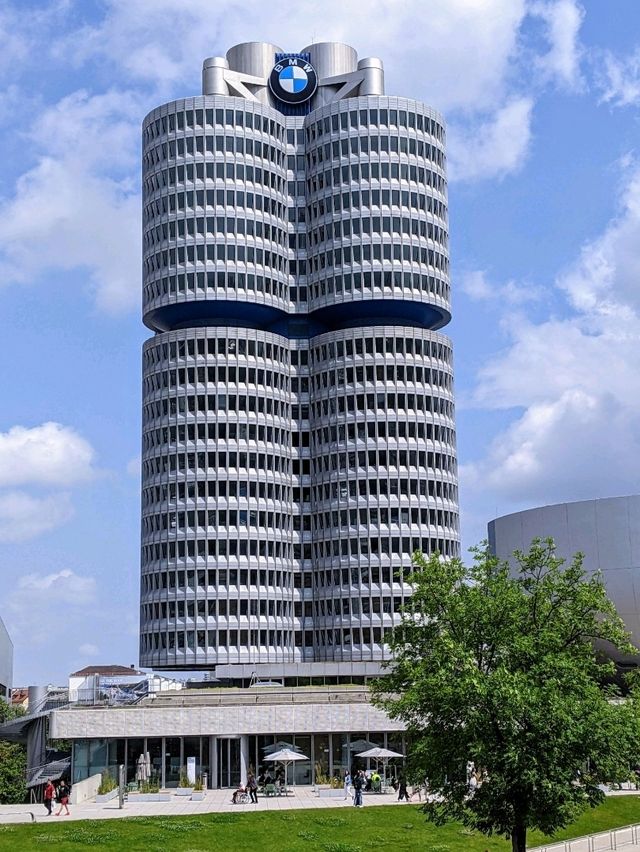汽車迷的天堂：慕尼黑BMW博物館